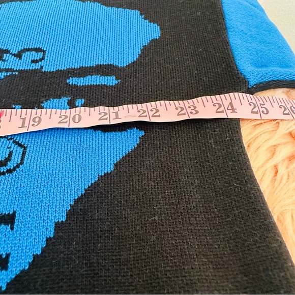 Boohoo Man Oversized portrait Text Knitted sweater Sz XS - Picture 3 of 6